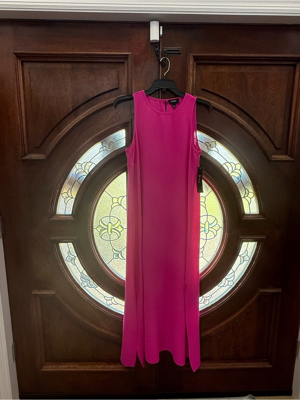 MSK Sleeveless Magenta Maxi Dress